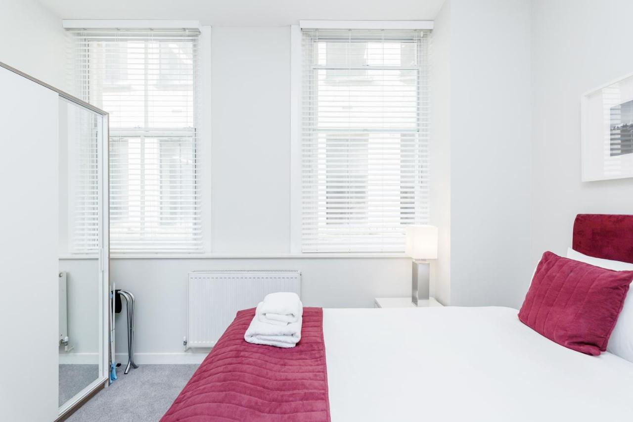 Roomspace Serviced Apartments - Sterling House London Exterior photo